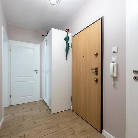 Luxury In -8- Free Parking Apartament *